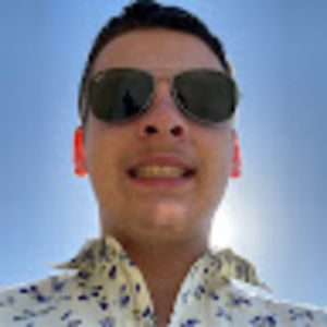 Meet your Posher, Dominic